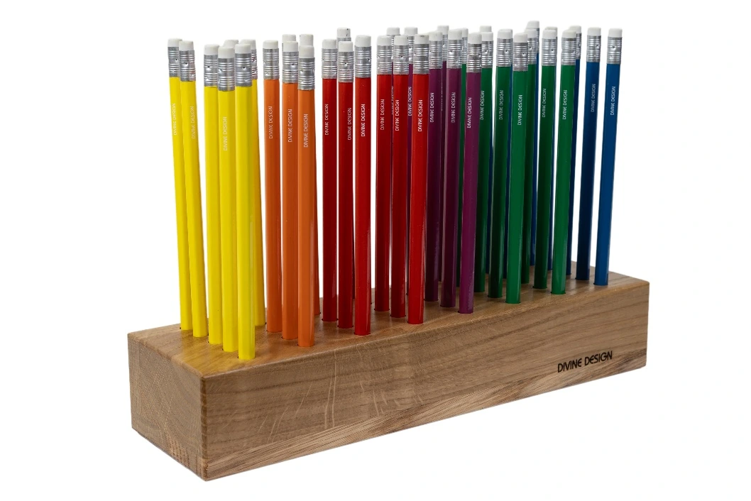 Expositor de madera con 120 lápices de grafito premium Rainbow, referencia DD 120RAIN