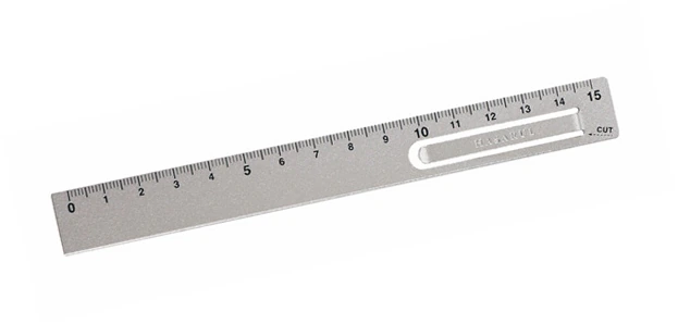 Regla marcapáginas Hasarula de aluminio plateada de 15 cm